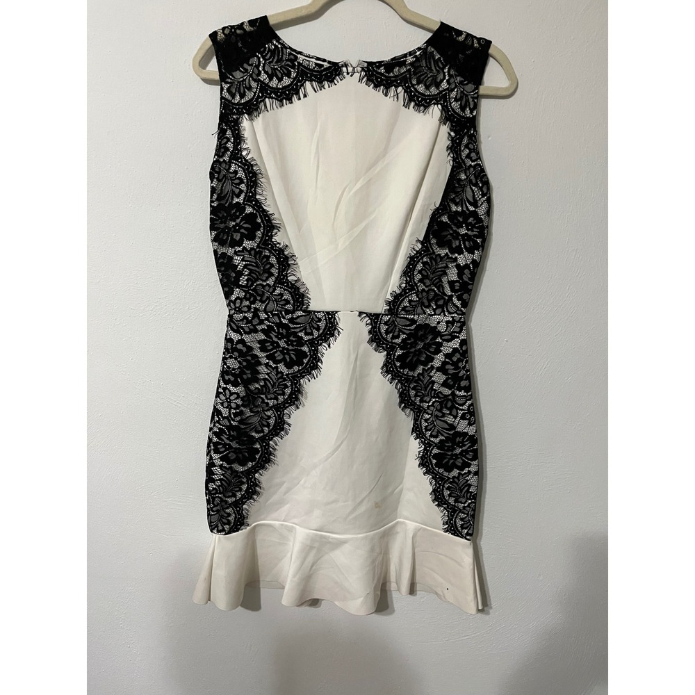 Romantic White Black Lace Overlay Ruffle Hem‎ Sleeveless Bodycon Dress Wedding
